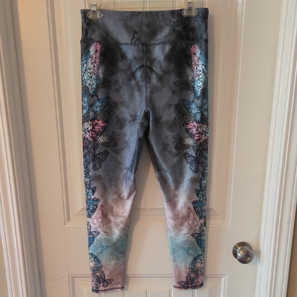 Butterfly Leggings - Picture 2 of 5